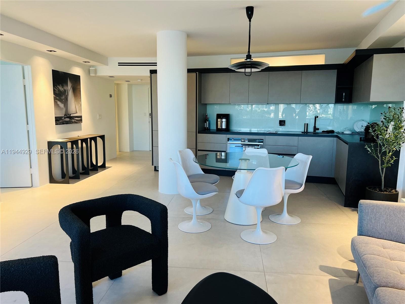 900 Bay Dr # 410, Miami Beach FL 33141 — 3