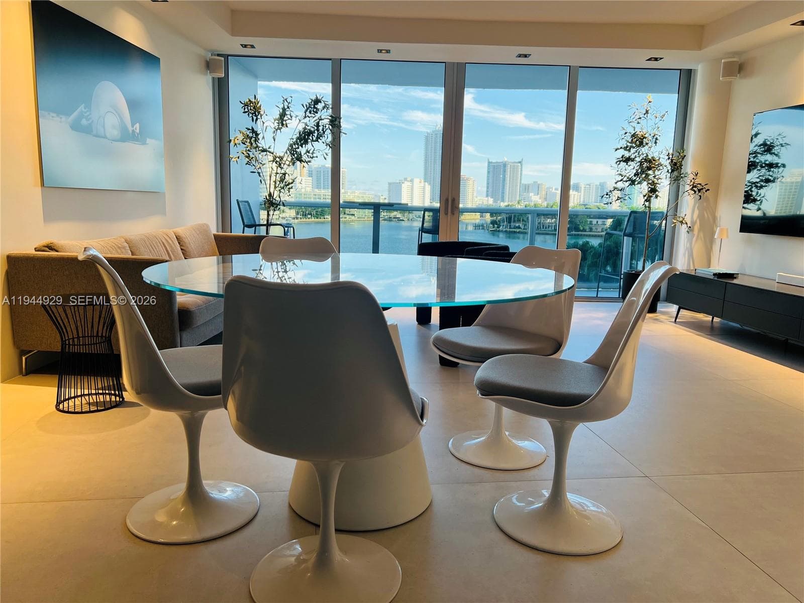 900 Bay Dr # 410, Miami Beach FL 33141 — 8