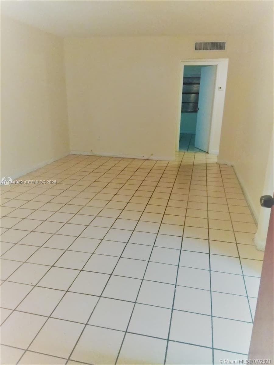 1325 W 68th St # 221, Hialeah FL 33014 — 5
