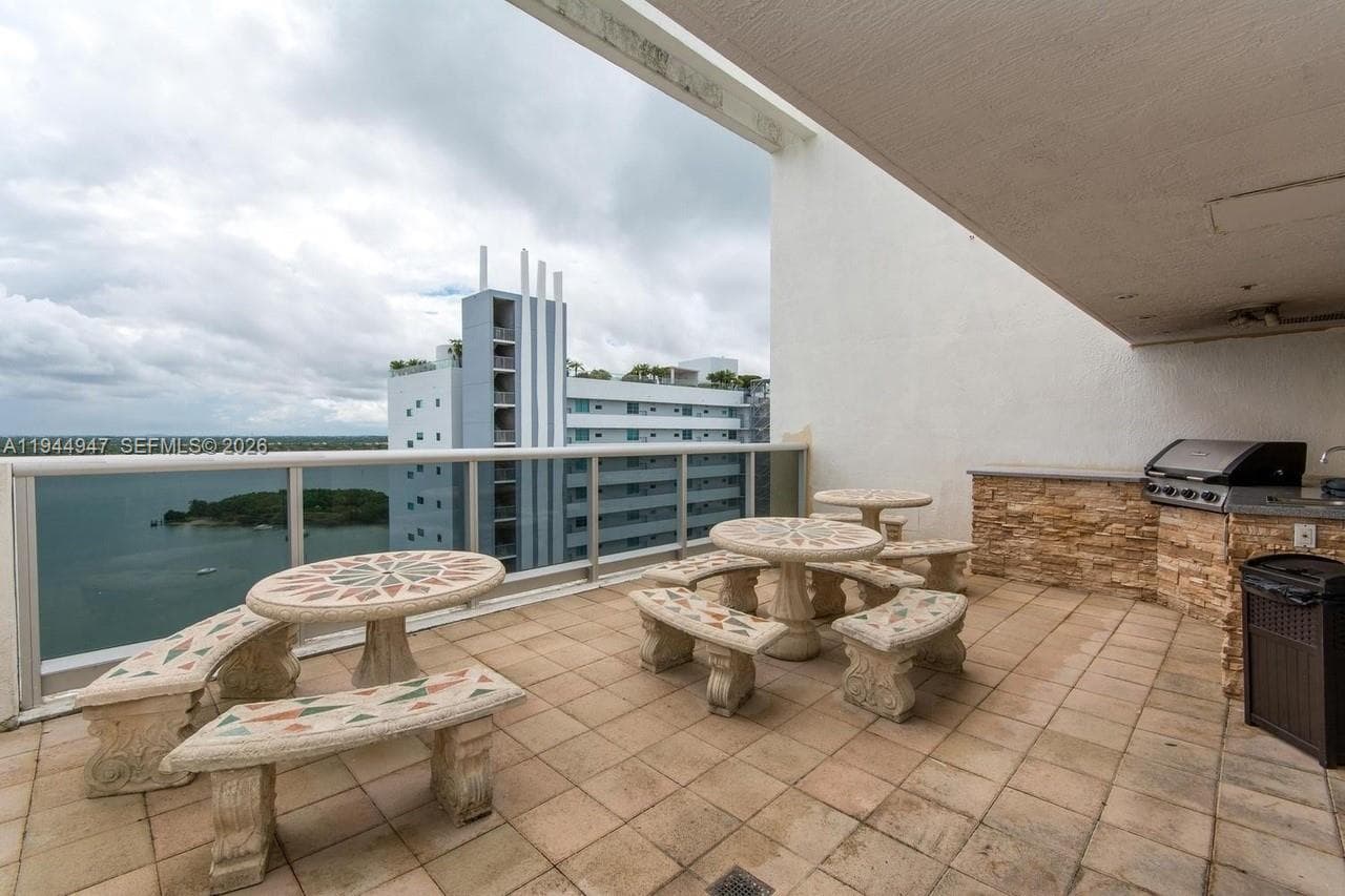7929 West Dr # 1001, North Bay Village FL 33141 — 12