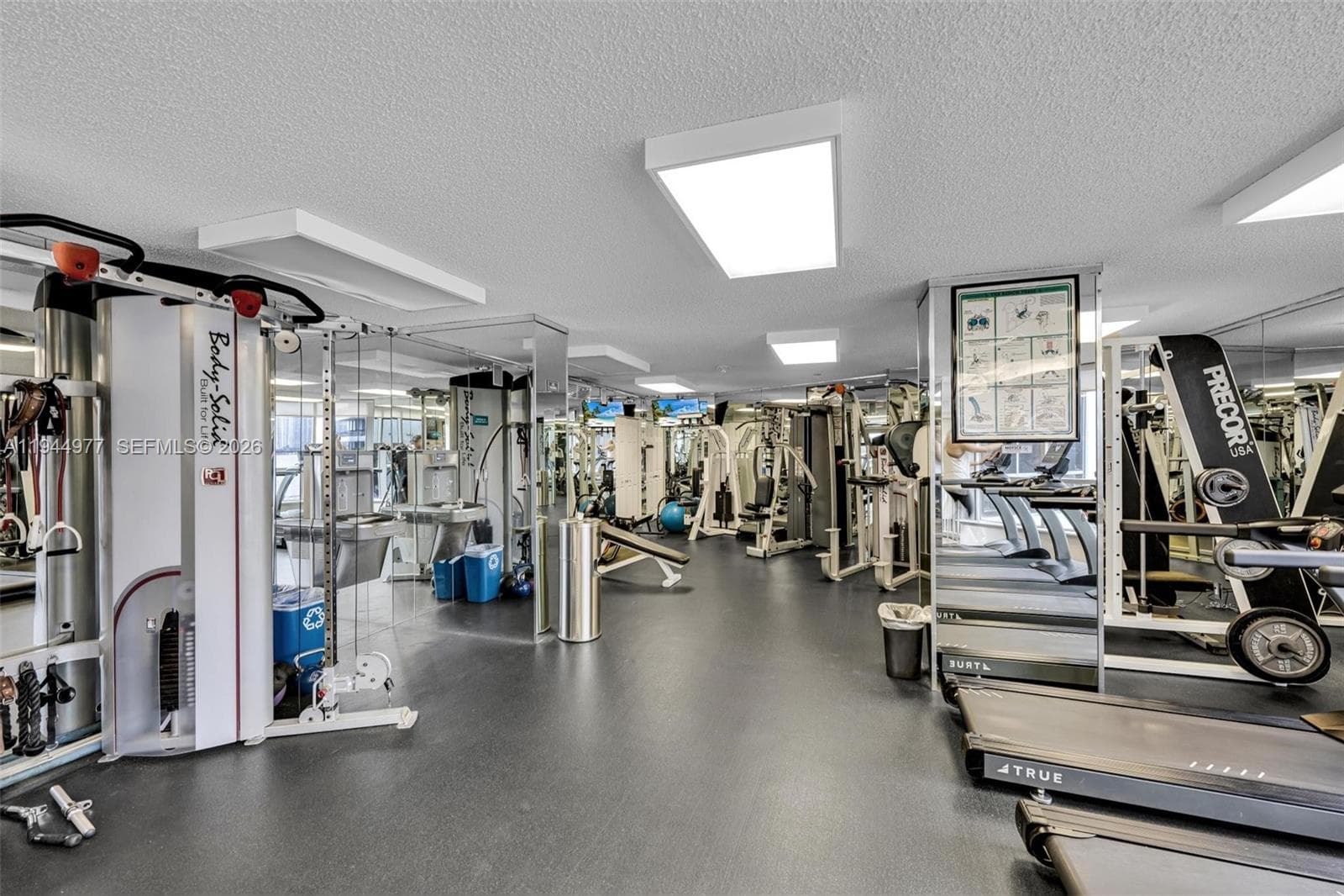 3530 Mystic Pointe Dr # 303, Aventura FL 33180 — 27