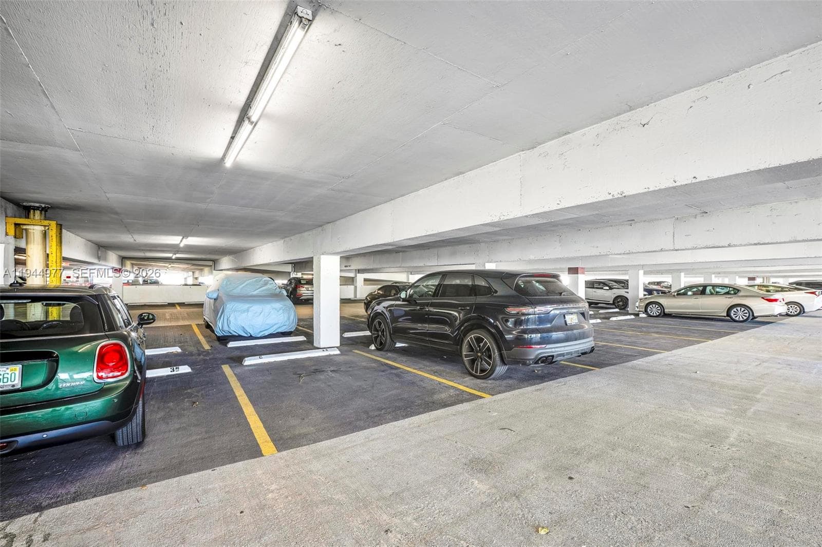 3530 Mystic Pointe Dr # 303, Aventura FL 33180 — 22