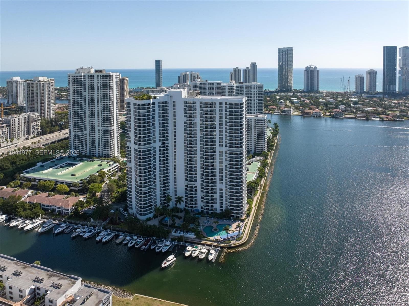 3530 Mystic Pointe Dr # 303, Aventura FL 33180 — 39