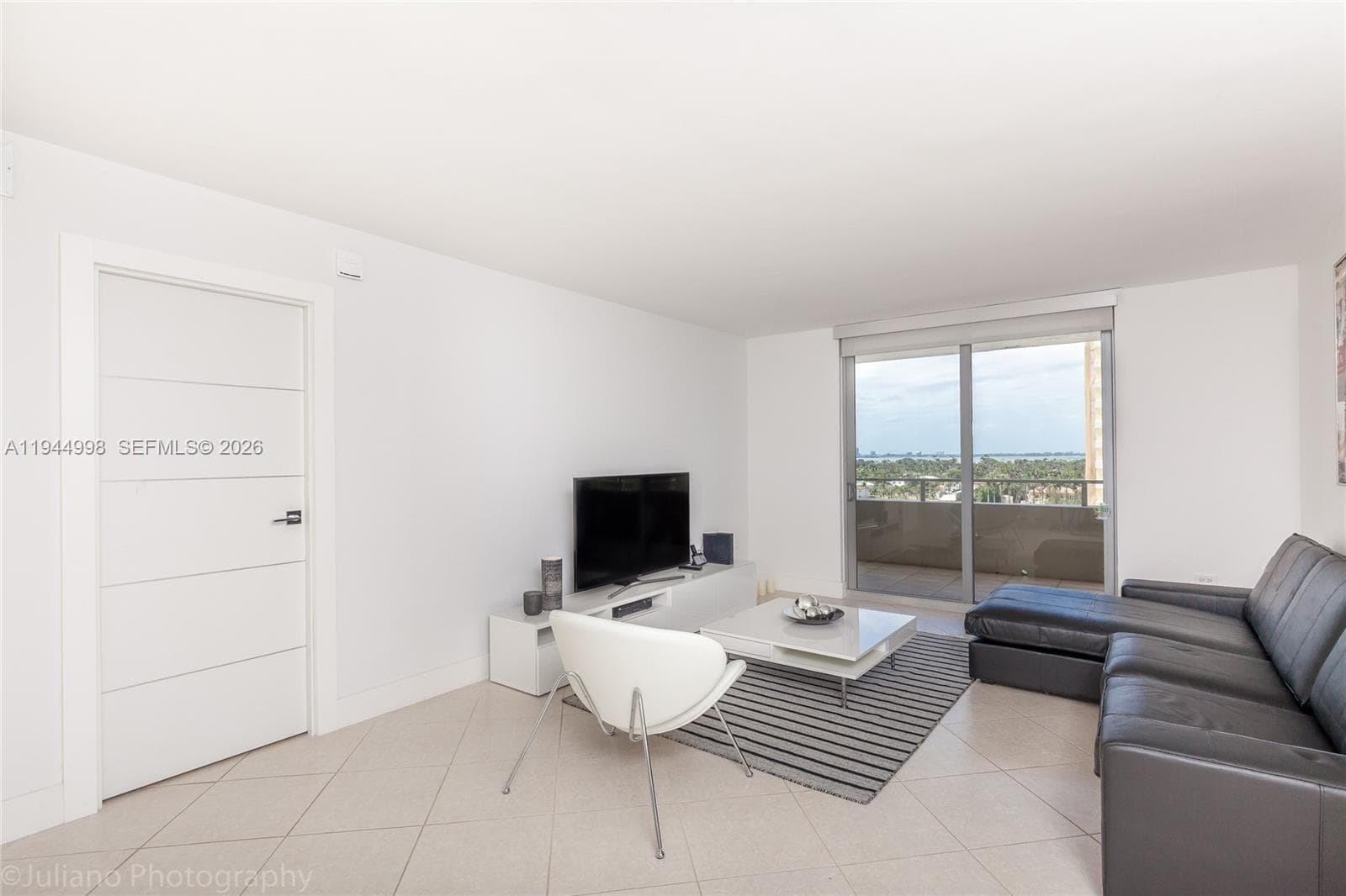 5555 Collins Ave # 9U, Miami Beach FL 33140 — 2