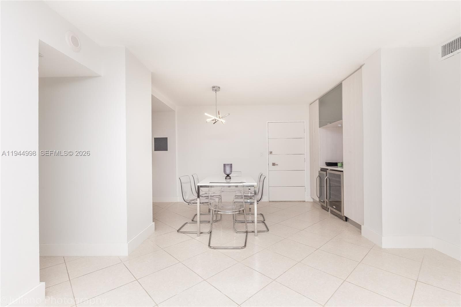 5555 Collins Ave # 9U, Miami Beach FL 33140 — 7