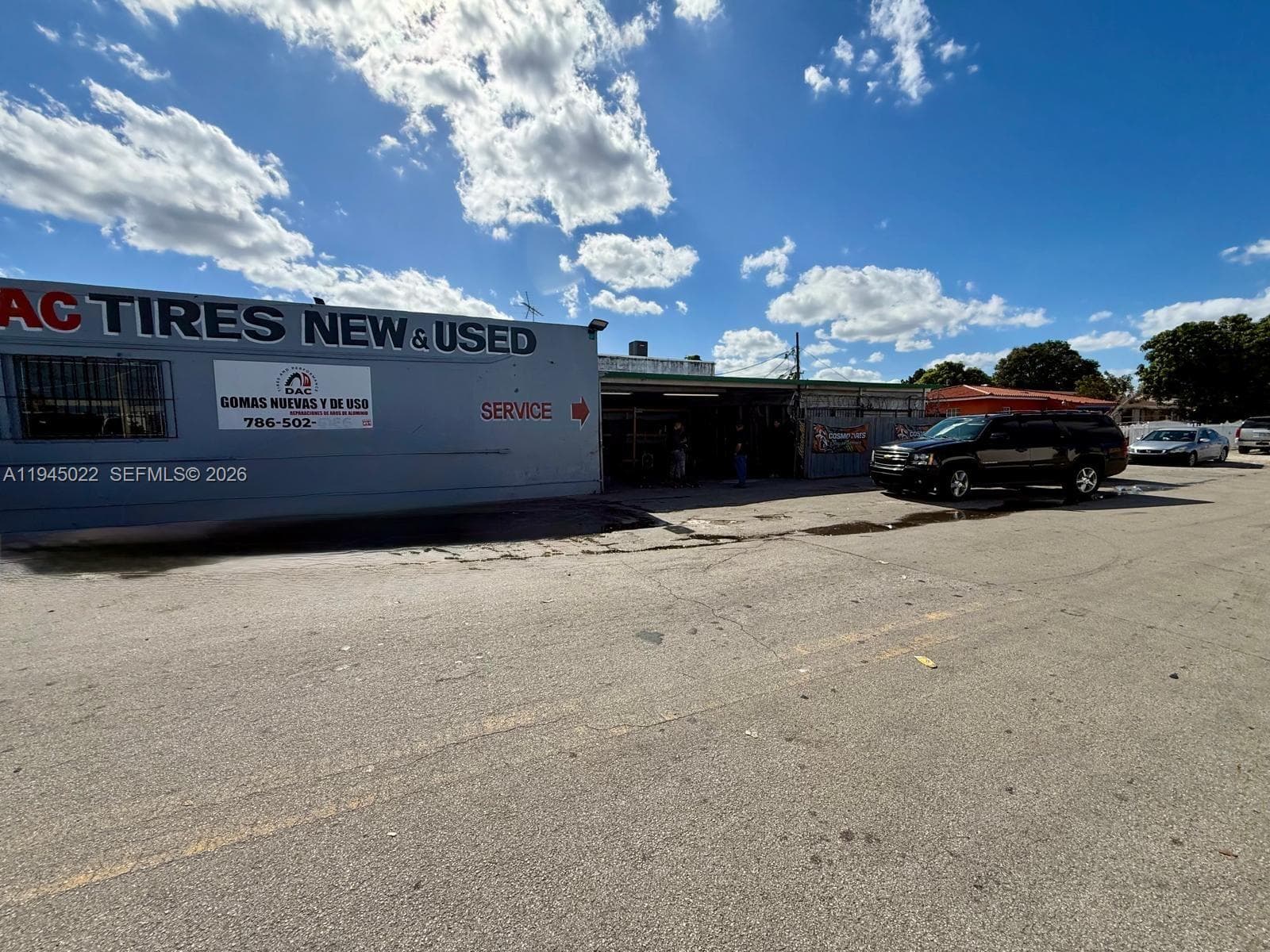 4190 E 4th Ave, Hialeah FL 33013 — 11