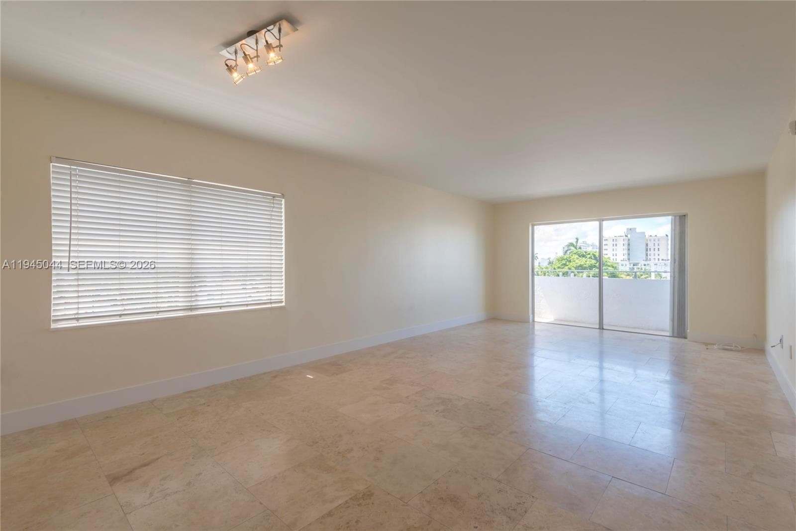 1200 14th St # 5E, Miami Beach FL 33139 — 2
