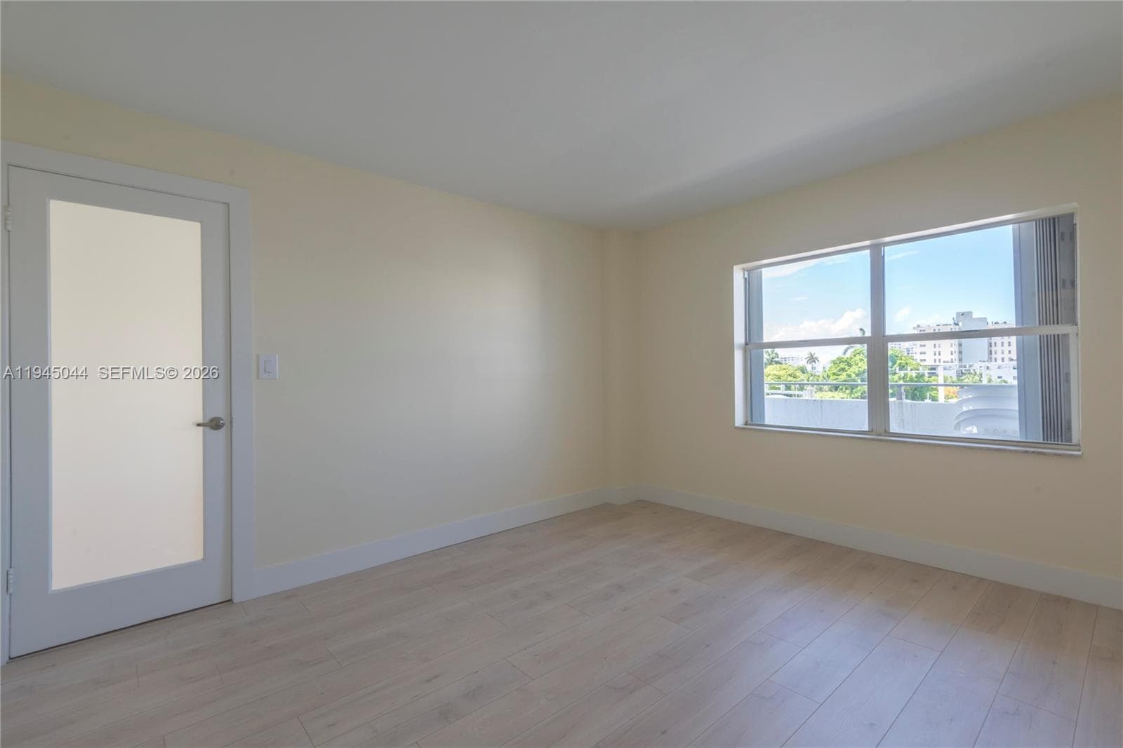 1200 14th St # 5E, Miami Beach FL 33139 — 12