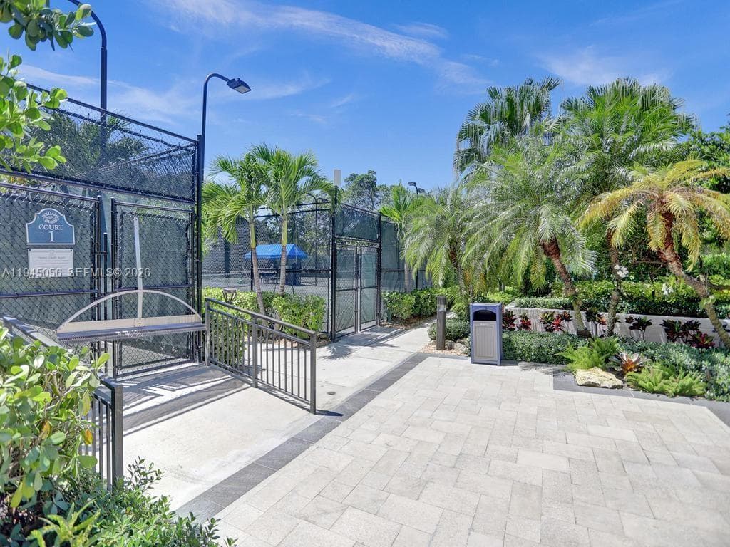 1000 Island Blvd # 312, Aventura FL 33160 — 42