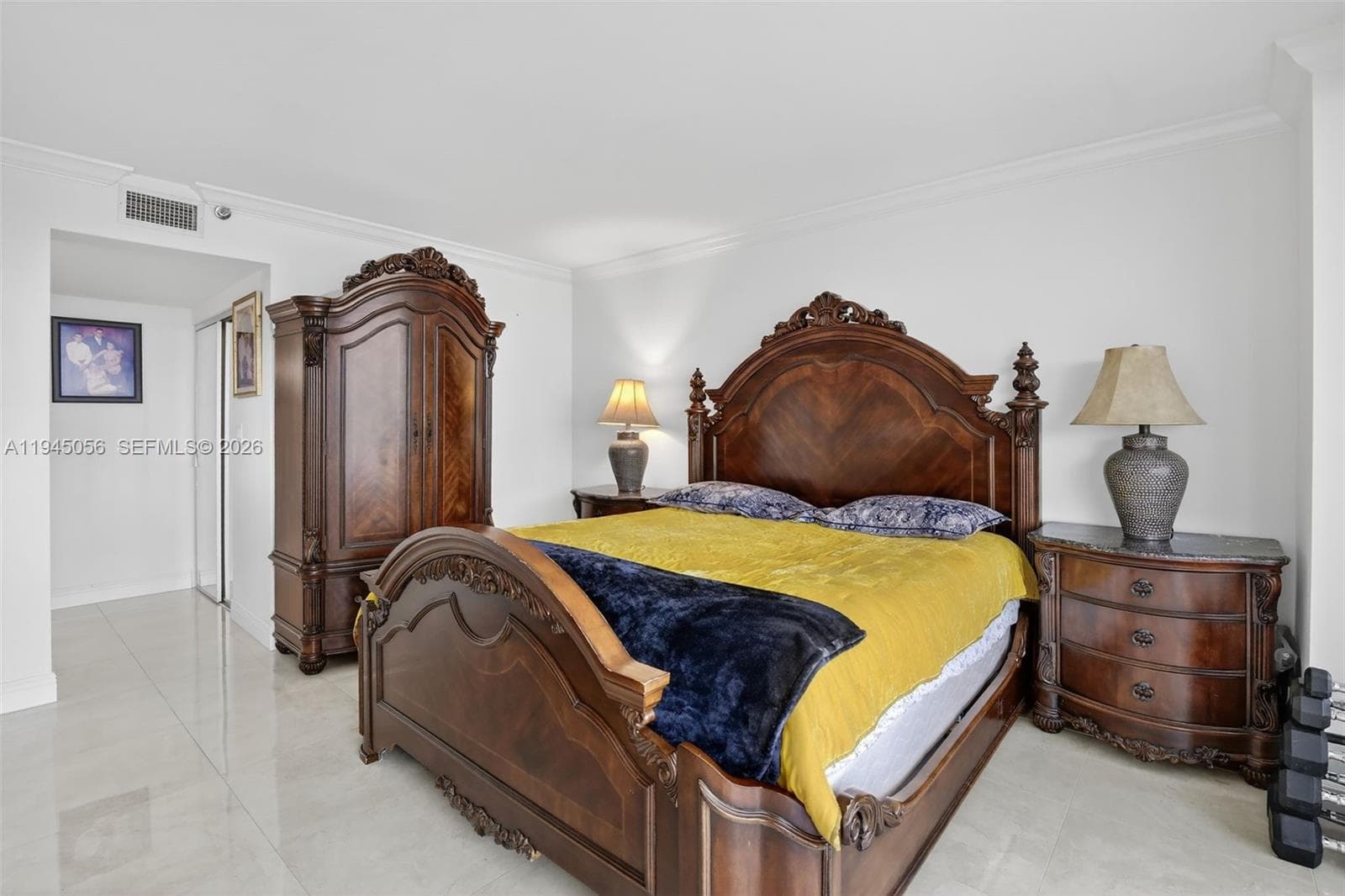 1000 Island Blvd # 312, Aventura FL 33160 — 16