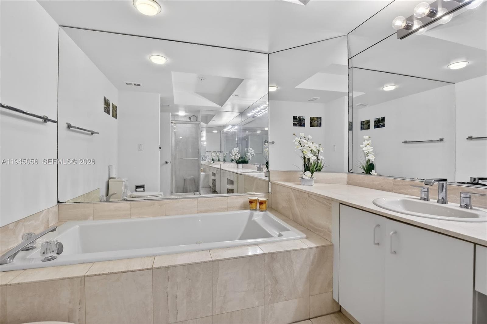 1000 Island Blvd # 312, Aventura FL 33160 — 19