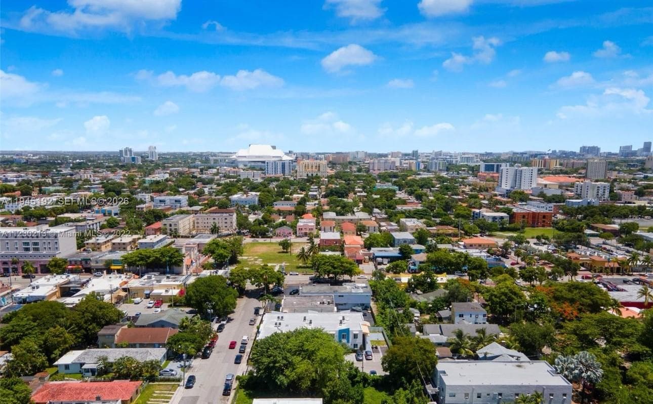 905 SW 13th Ct, Miami FL 33135 — 7