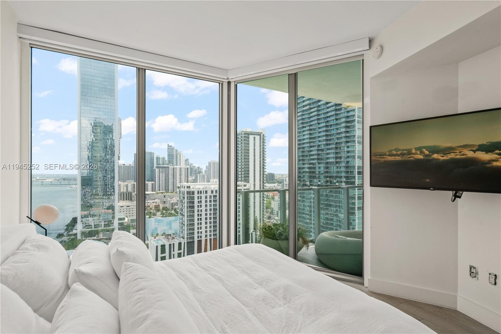 2900 NE 7th Ave # 2309, Miami FL 33137 — 23