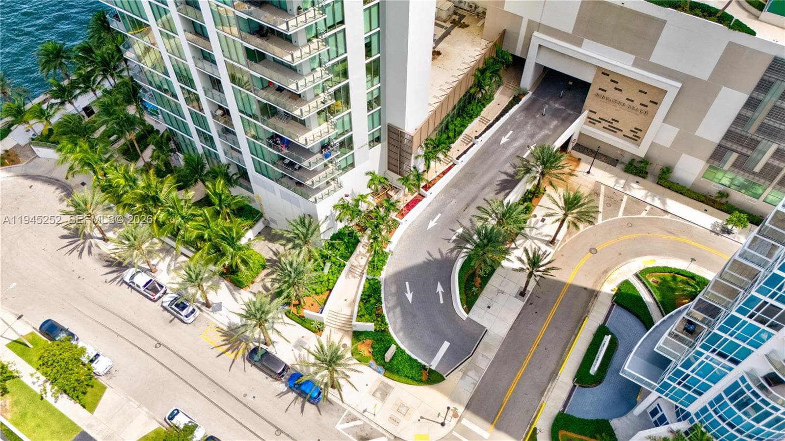 2900 NE 7th Ave # 2309, Miami FL 33137 — 61