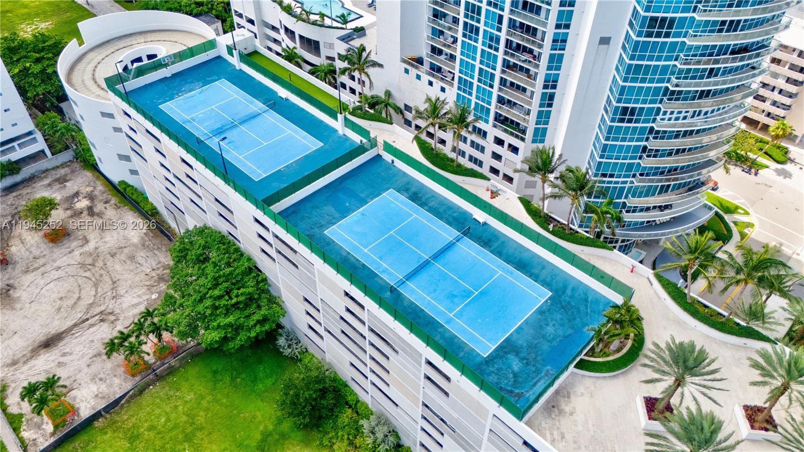 2900 NE 7th Ave # 2309, Miami FL 33137 — 44