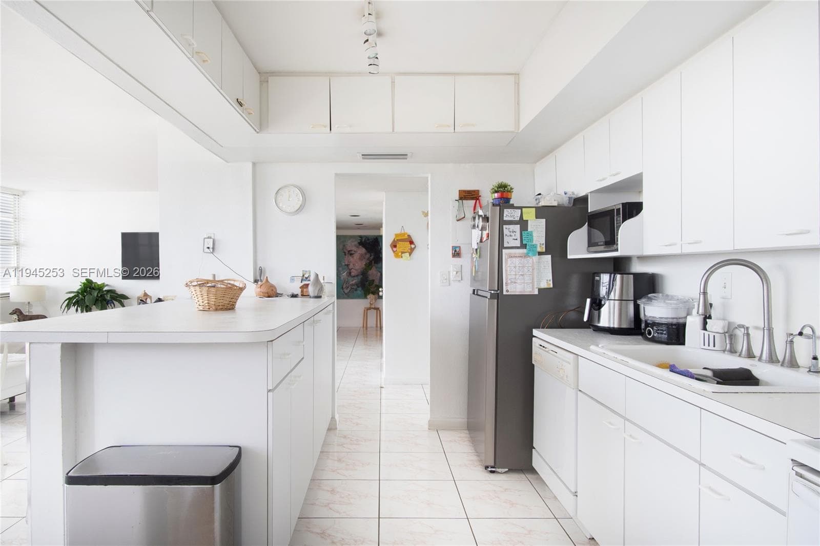 11930 N Bayshore Dr # 609, North Miami FL 33181 — 4