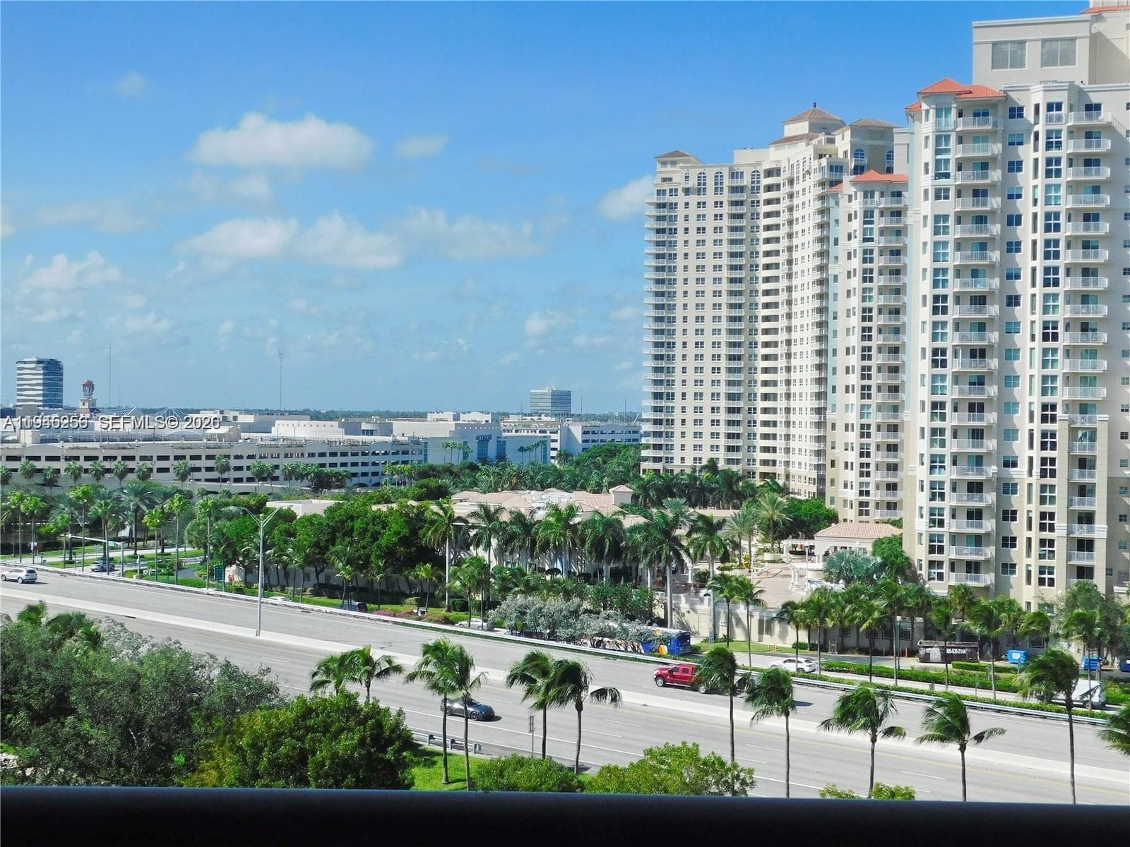 3300 NE 191 St # 1002, Aventura FL 33180 — 25