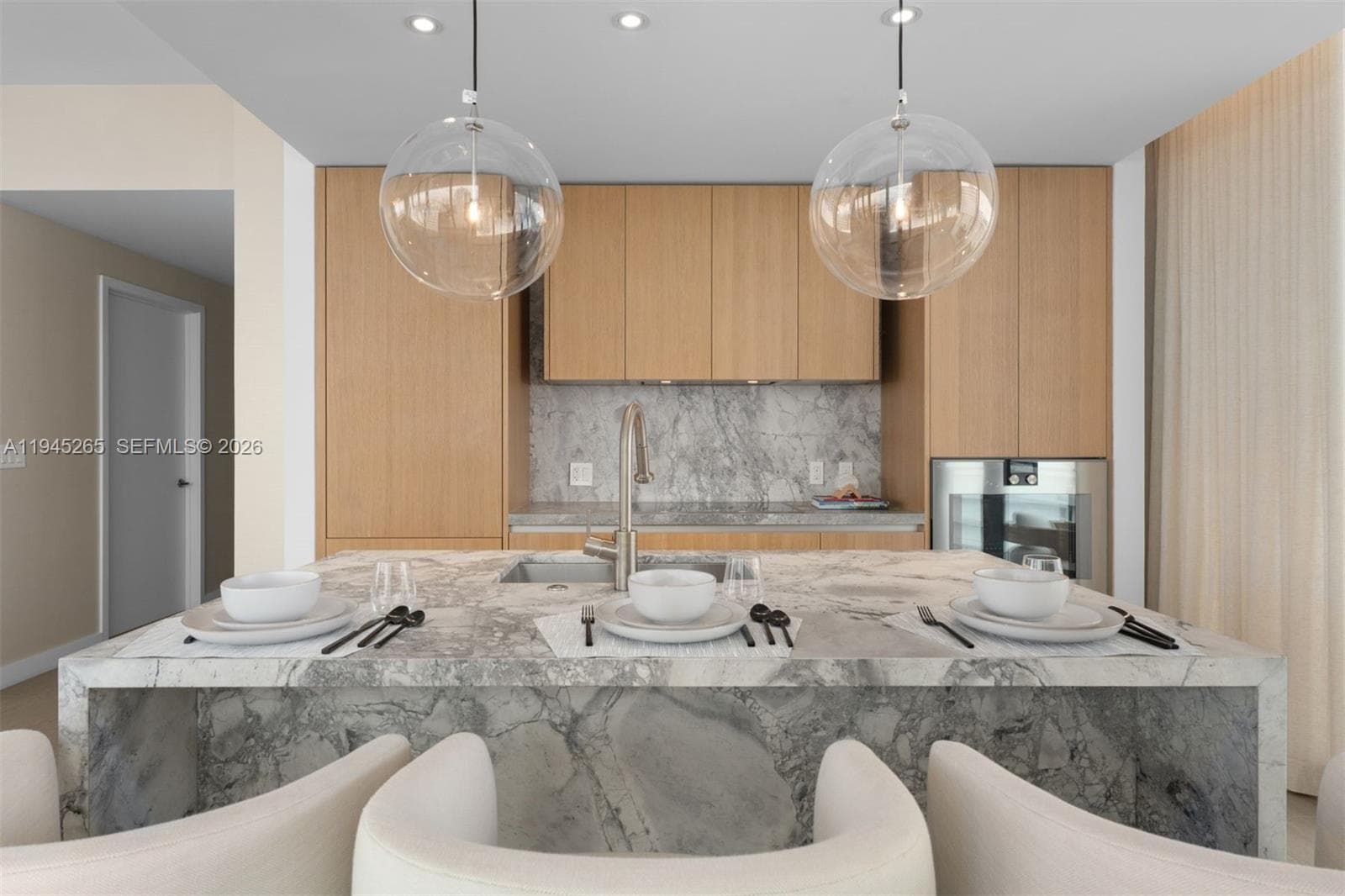 500 Alton Rd # 2105, Miami Beach FL 33139 — 7