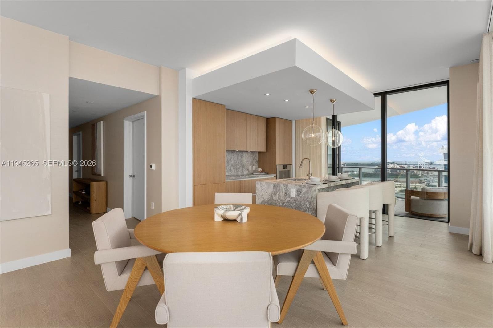 500 Alton Rd # 2105, Miami Beach FL 33139 — 5