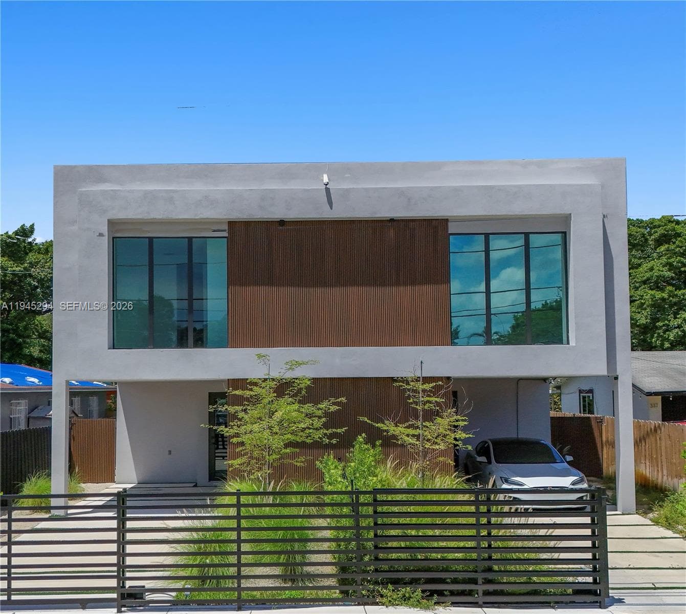 355 NW 50th St, Miami FL 33127 — 3