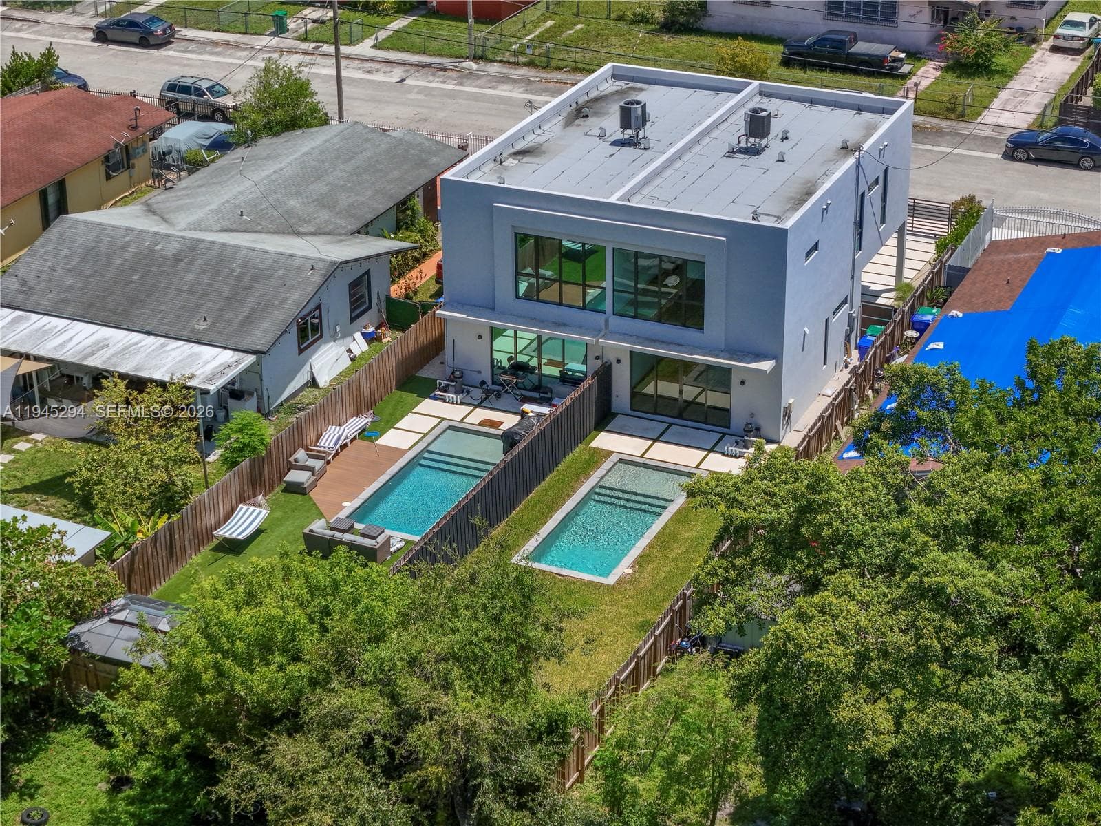 355 NW 50th St, Miami FL 33127 — 4