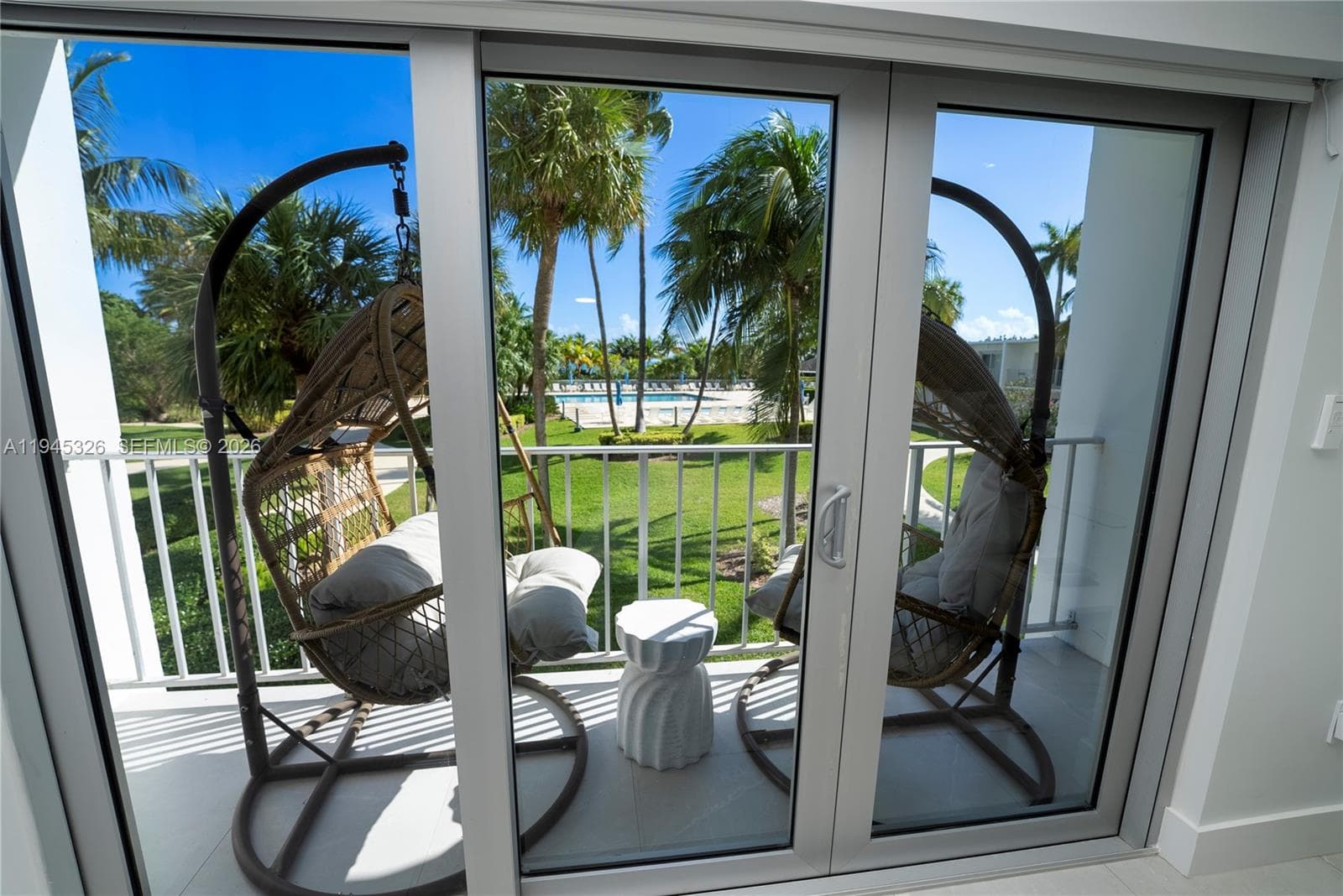 881 Ocean Dr, Key Biscayne FL 33149 — 5