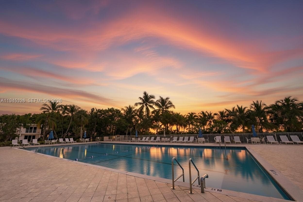 881 Ocean Dr, Key Biscayne FL 33149 — 24