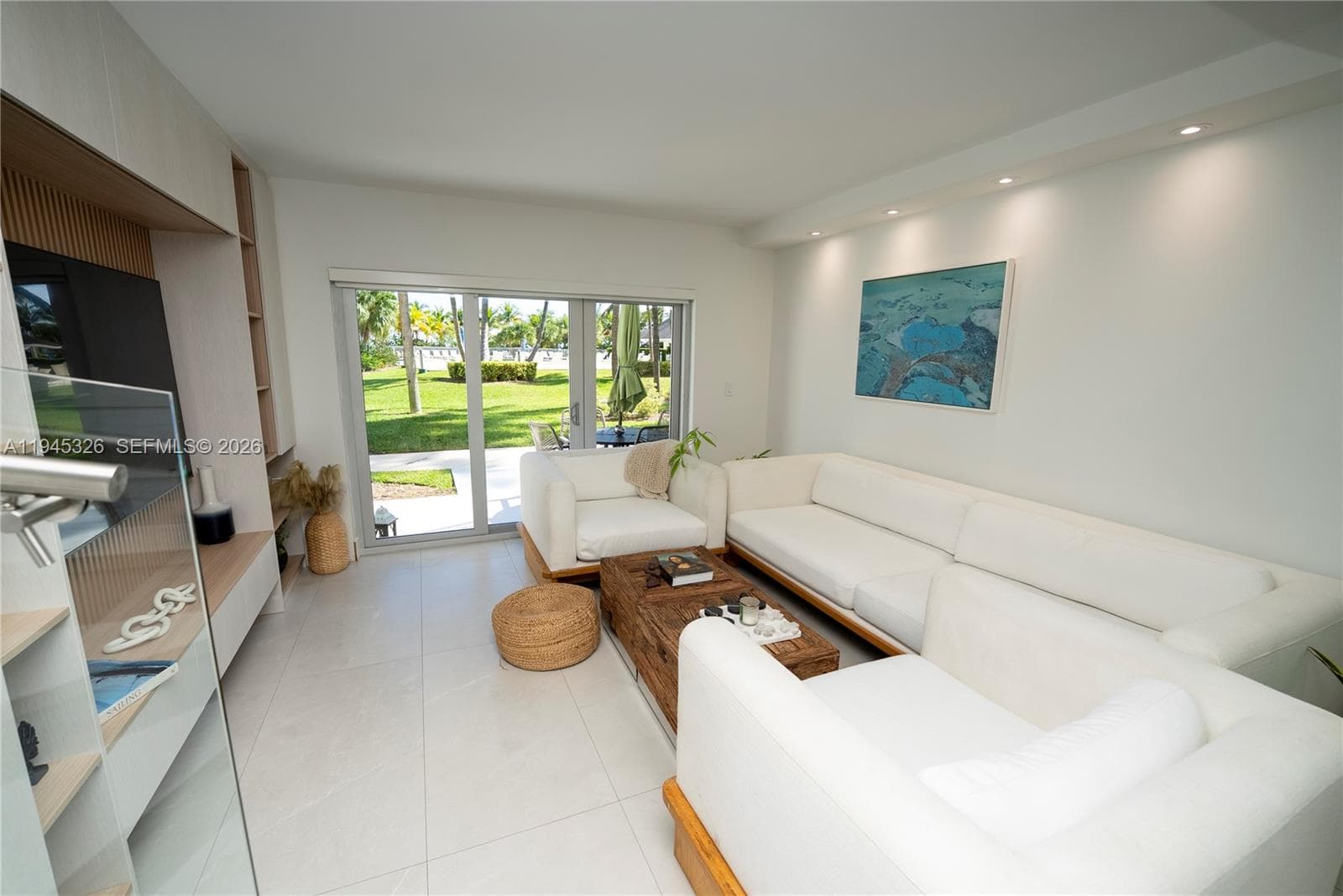 881 Ocean Dr, Key Biscayne FL 33149 — 21