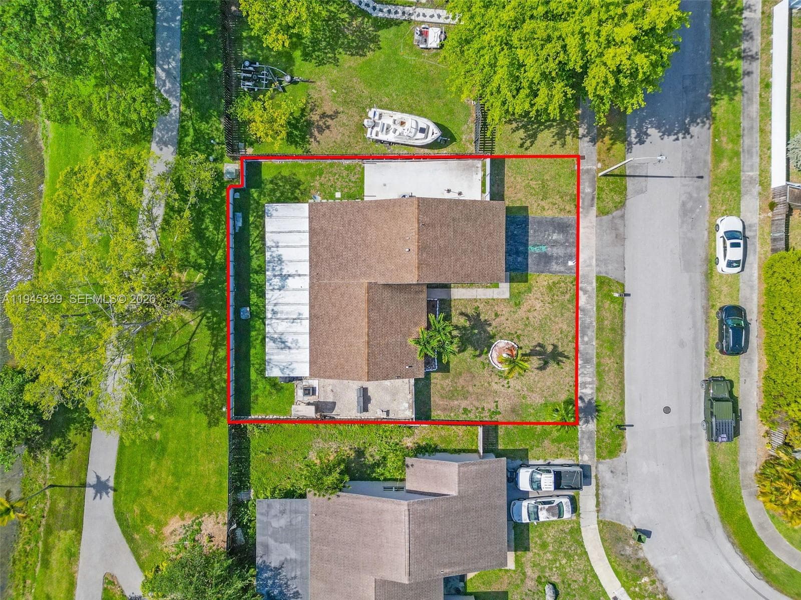 1747 N Goldeneye Ln, Homestead FL 33035 — 38