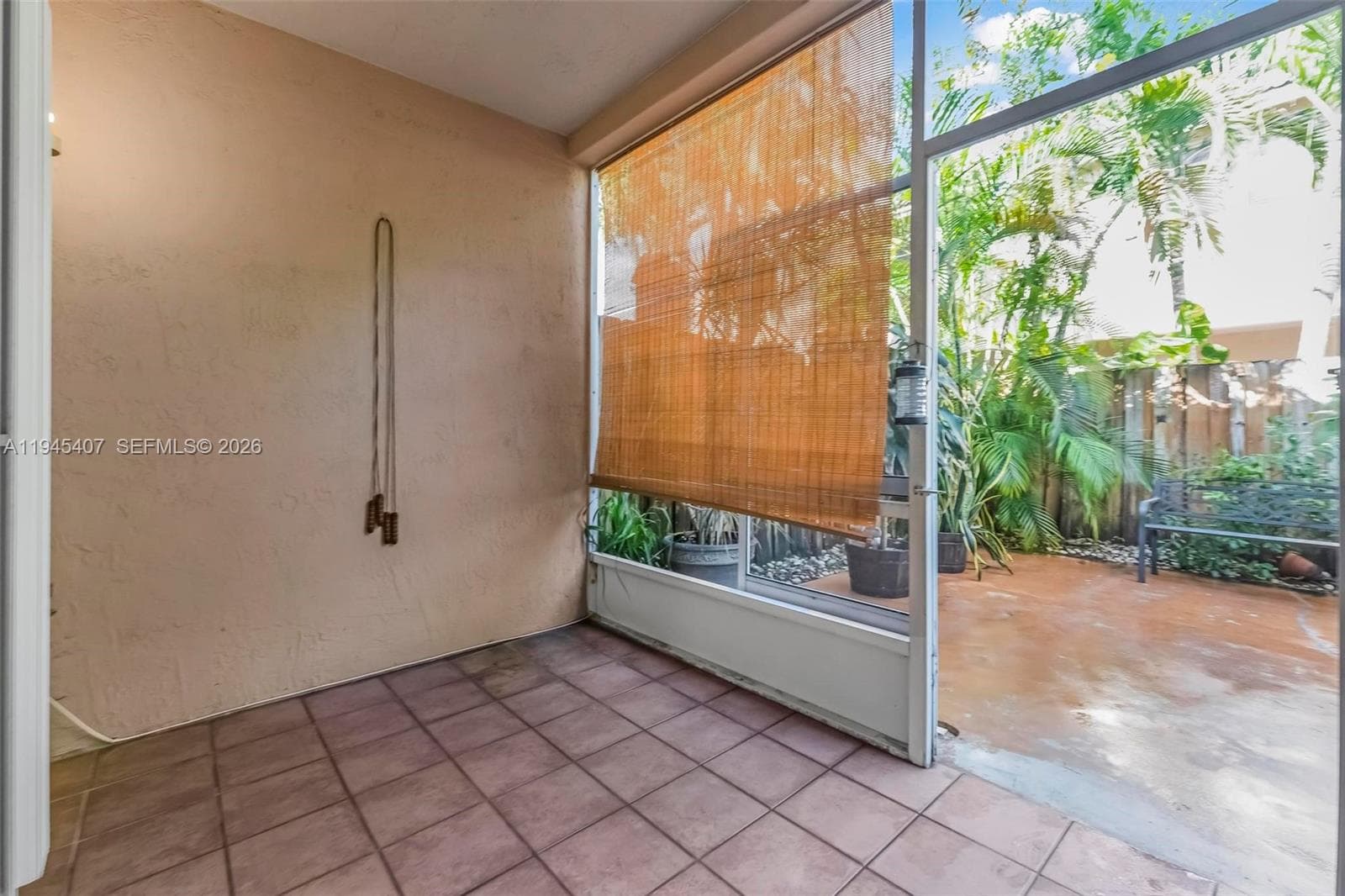 16618 NW 71st Ave, Miami Lakes FL 33014 — 30