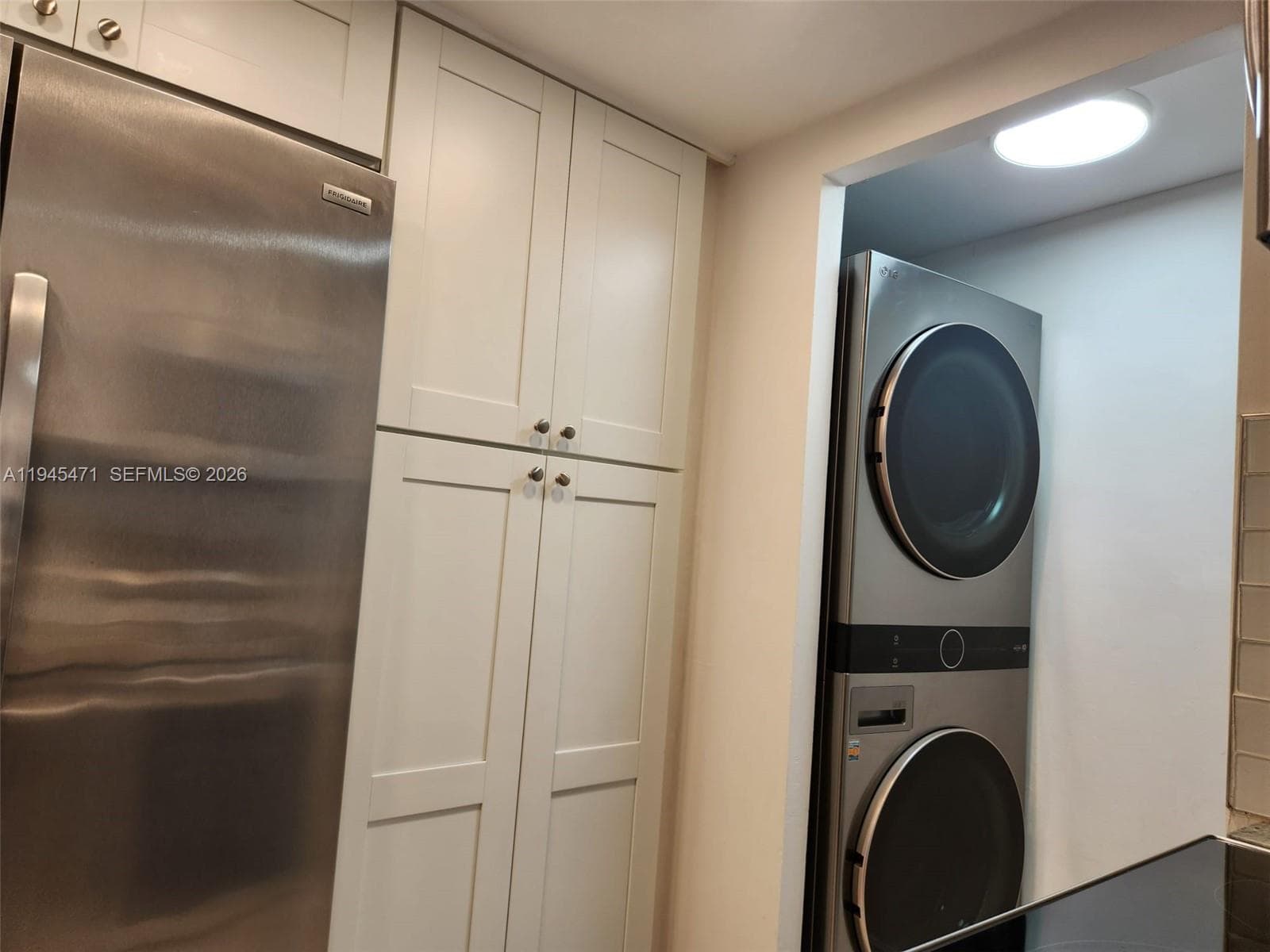 5201 Orduna Dr # 14, Coral Gables FL 33146 — 27