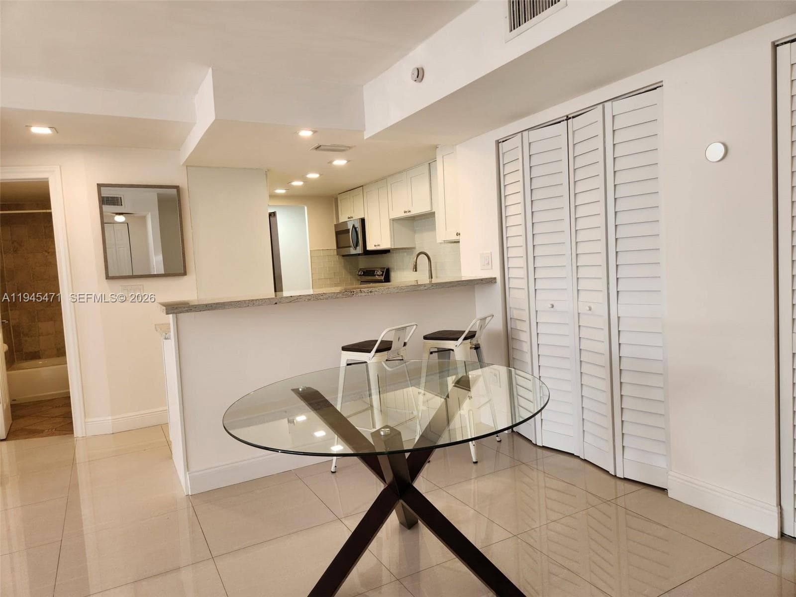 5201 Orduna Dr # 14, Coral Gables FL 33146 — 9
