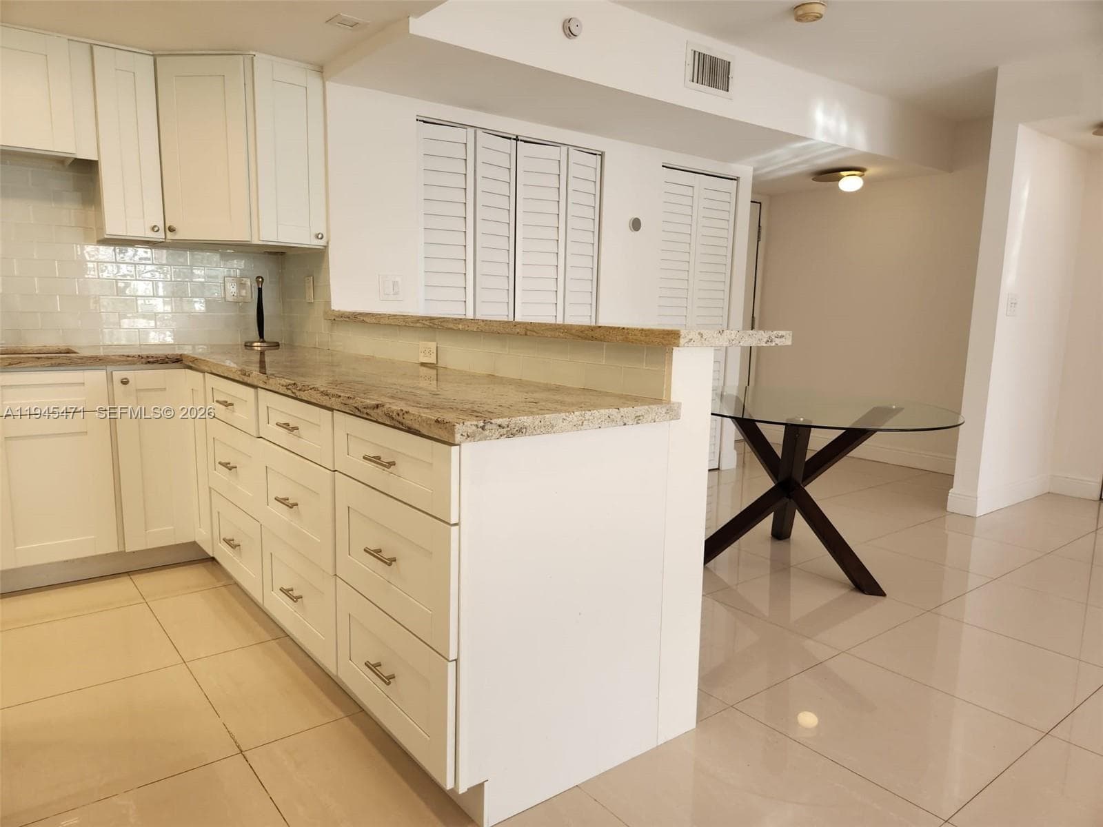 5201 Orduna Dr # 14, Coral Gables FL 33146 — 31