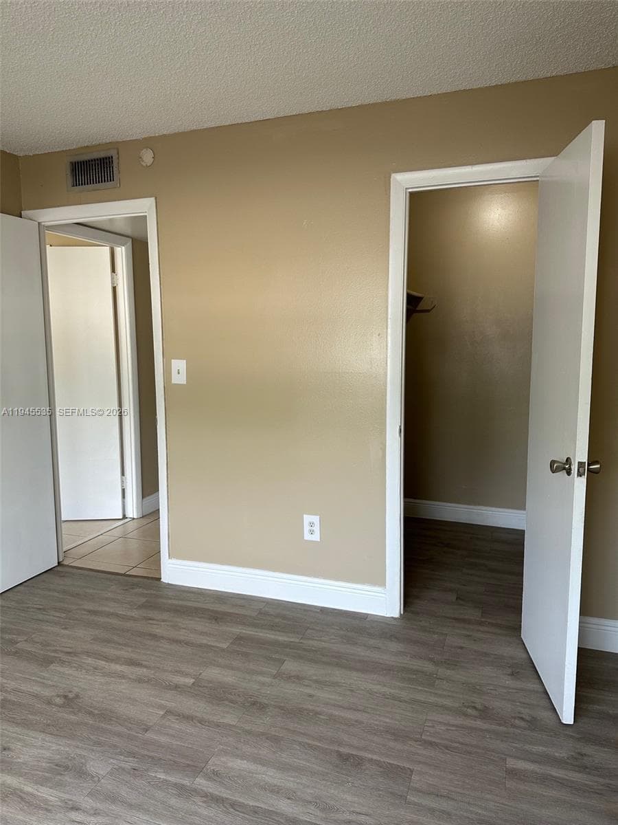 488 NW 165th St Rd # 115, Miami FL 33169 — 4