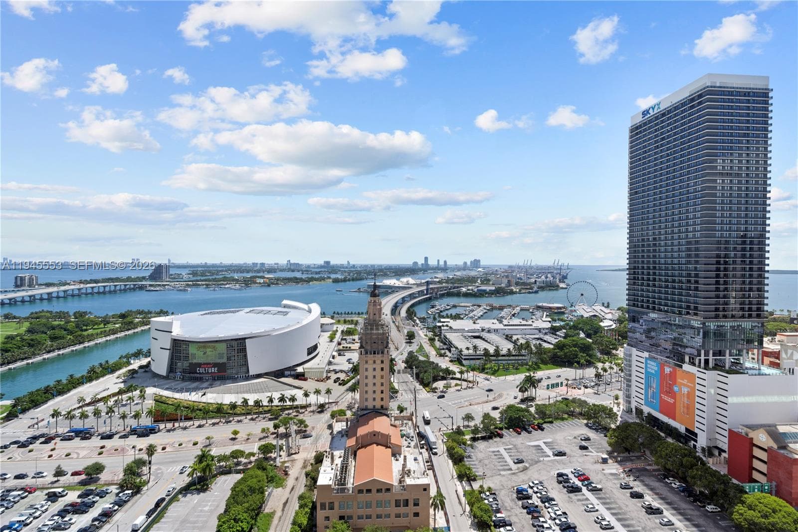 159 NE 6th St # 2415, Miami FL 33132 — 42