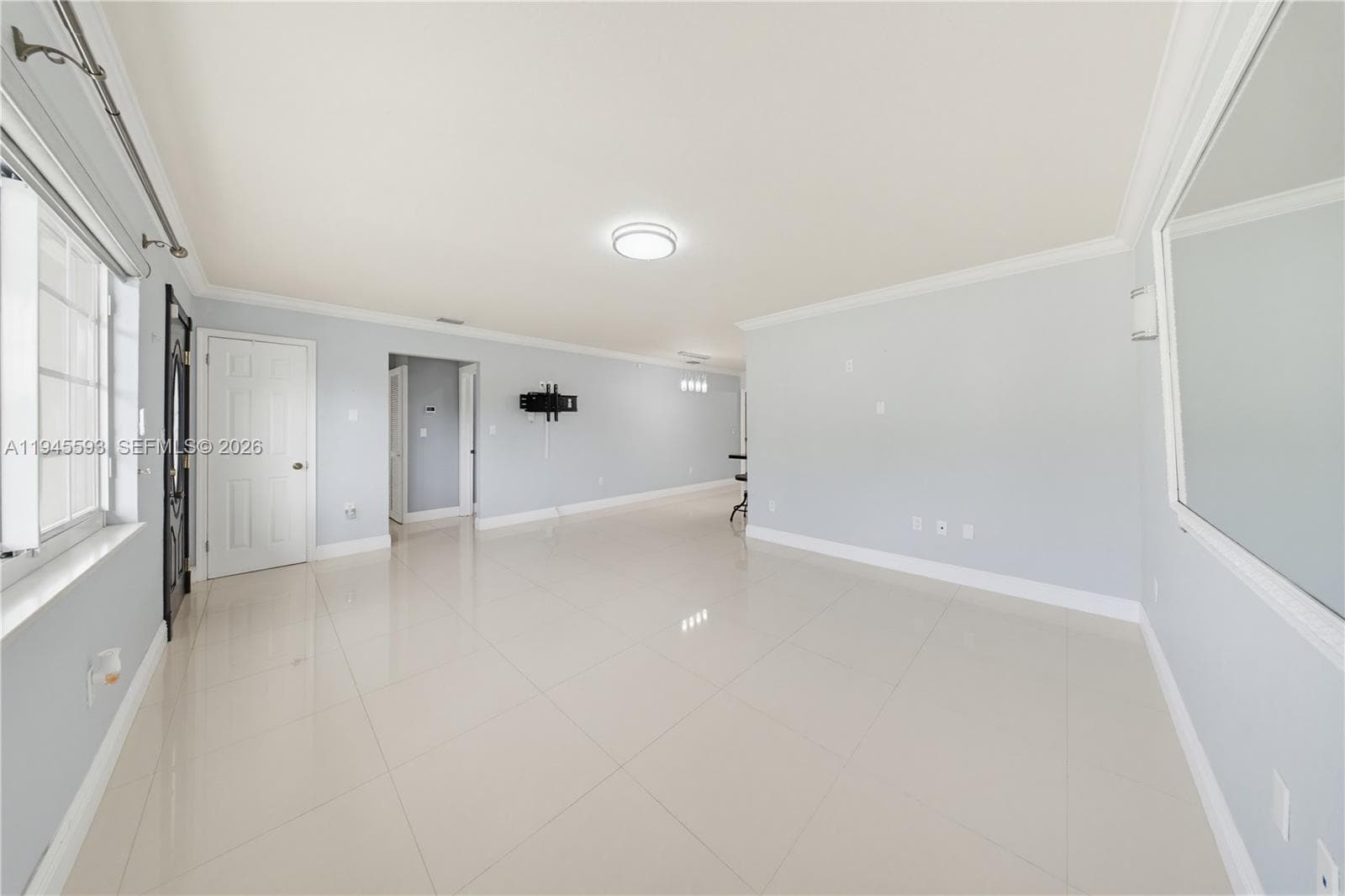 300 NE 175th St, North Miami Beach FL 33162 — 6