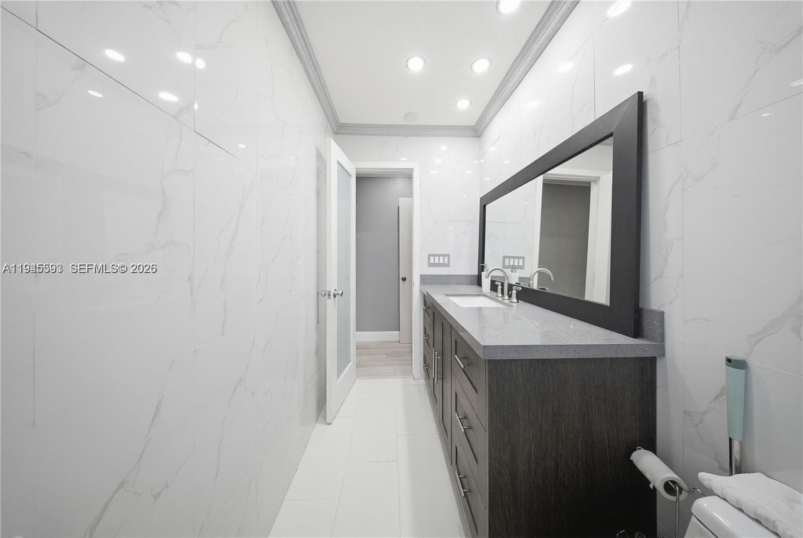 300 NE 175th St, North Miami Beach FL 33162 — 12