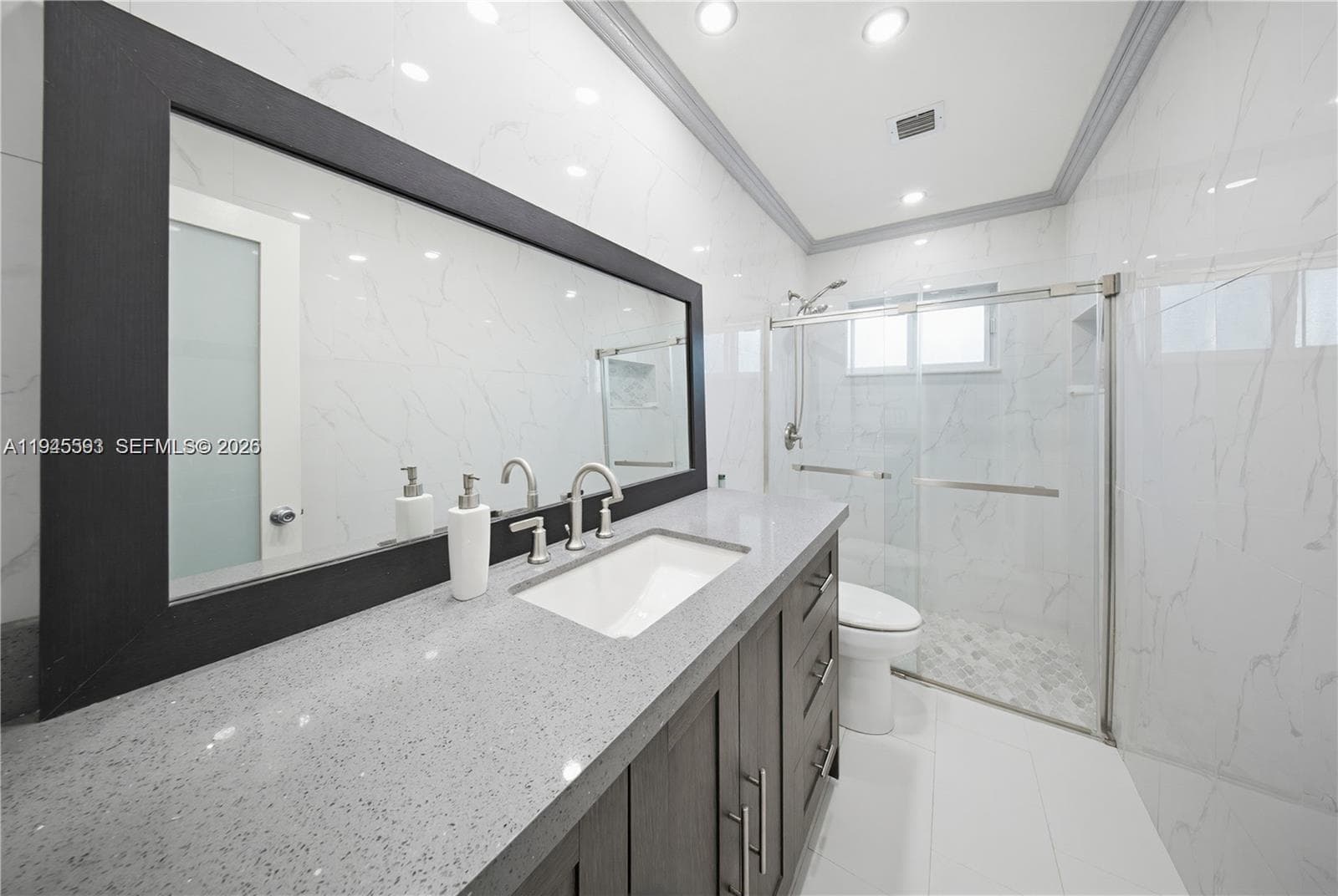 300 NE 175th St, North Miami Beach FL 33162 — 10