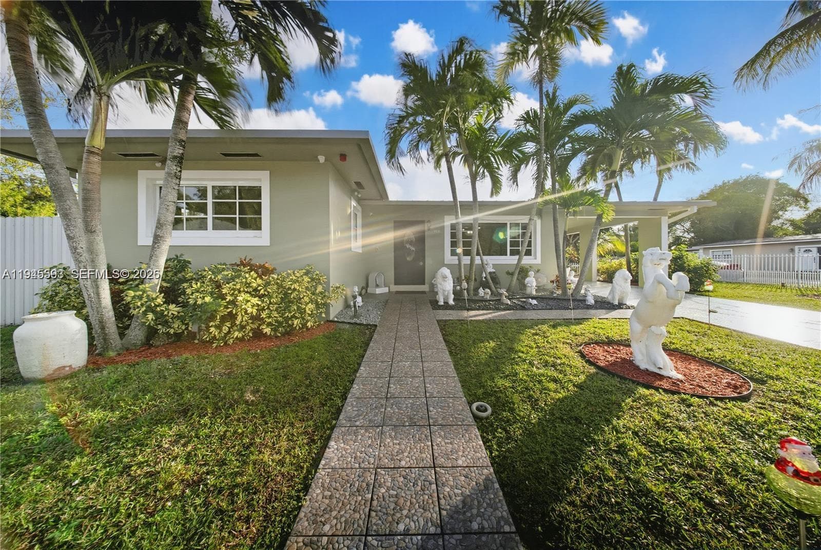 300 NE 175th St, North Miami Beach FL 33162 — 21