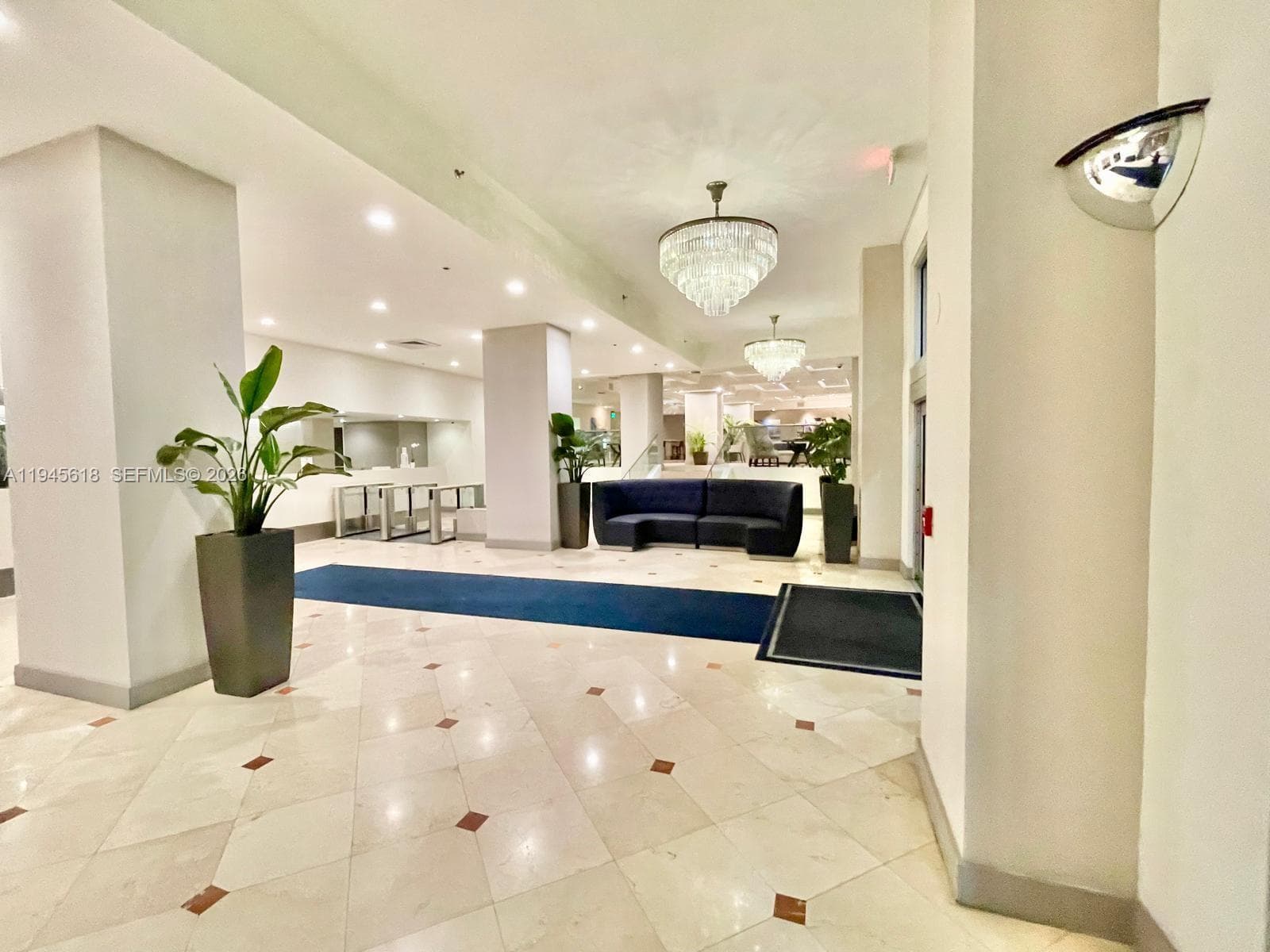 100 Lincoln Rd # 503, Miami Beach FL 33139 — 24
