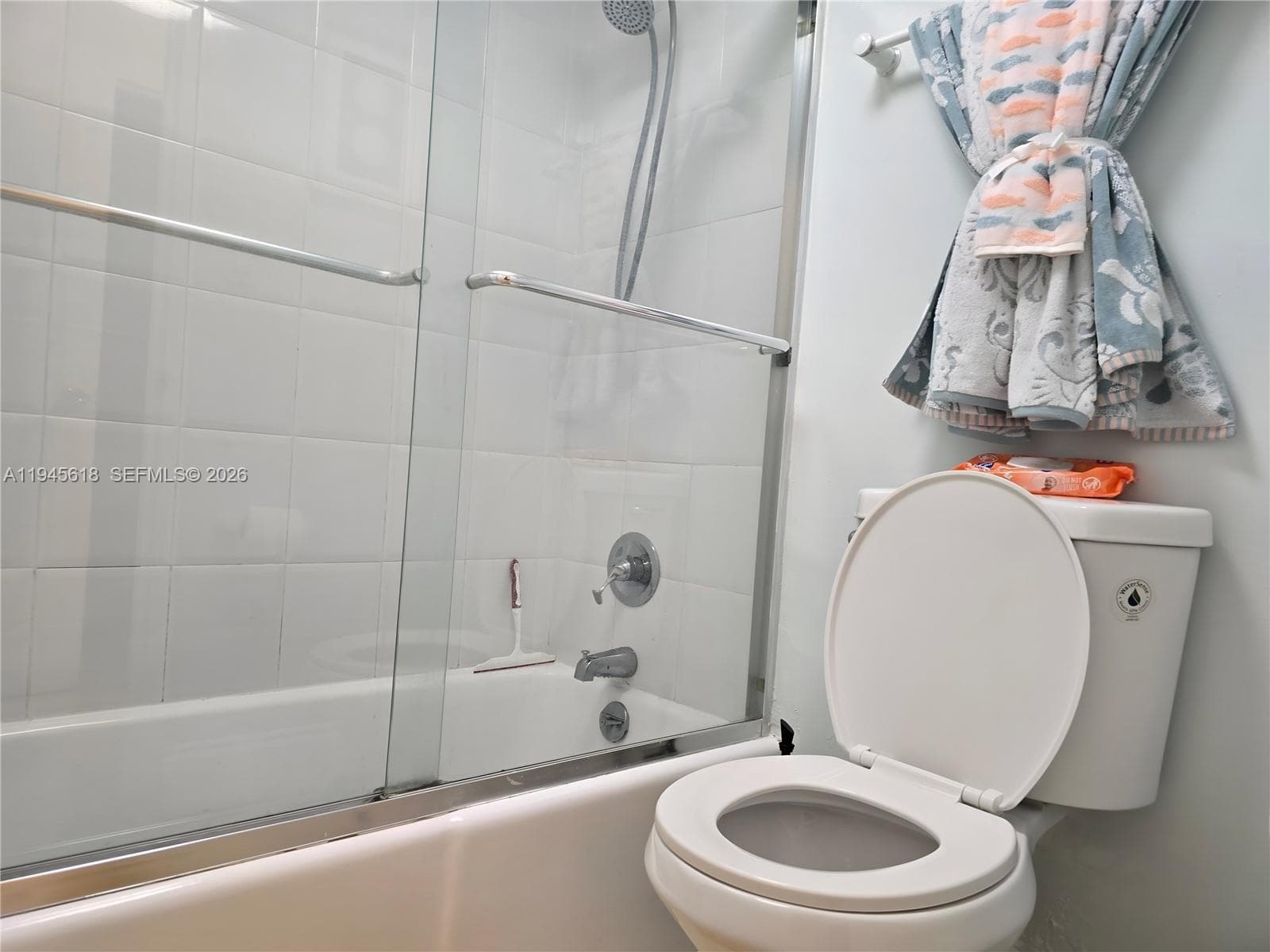 100 Lincoln Rd # 503, Miami Beach FL 33139 — 11