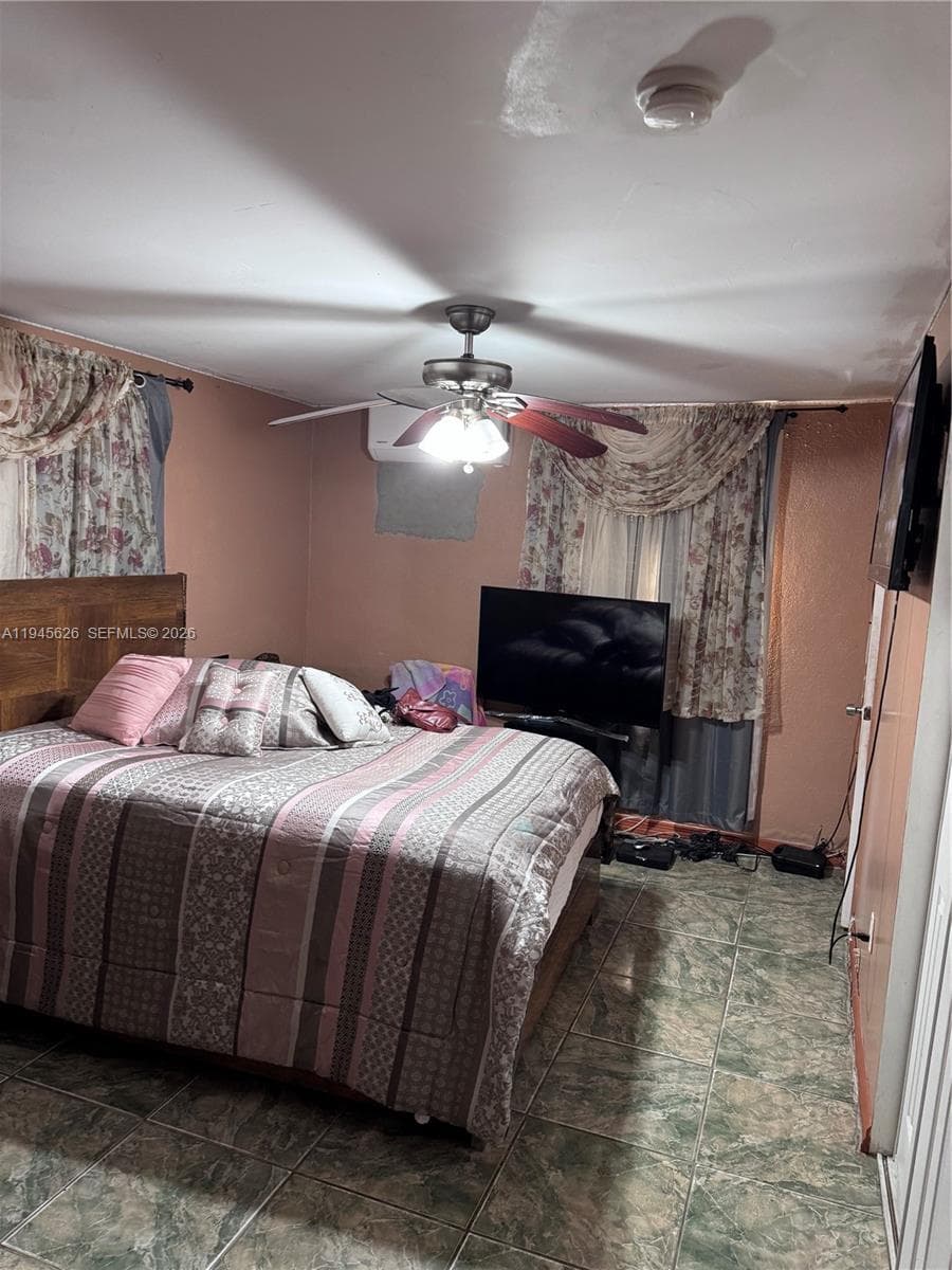 12625 NW 1st Ct, North Miami FL 33168 — 6