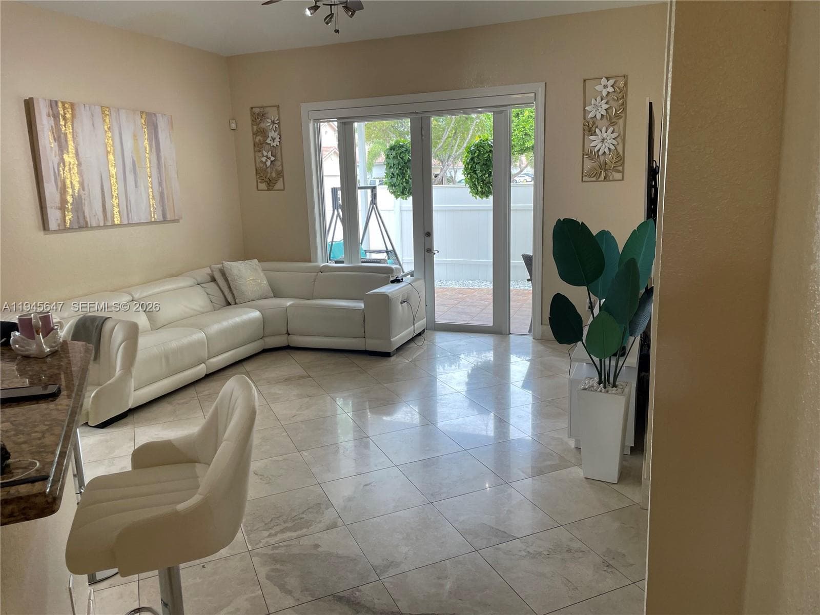 3725 NE 11th St, Homestead FL 33033 — 7