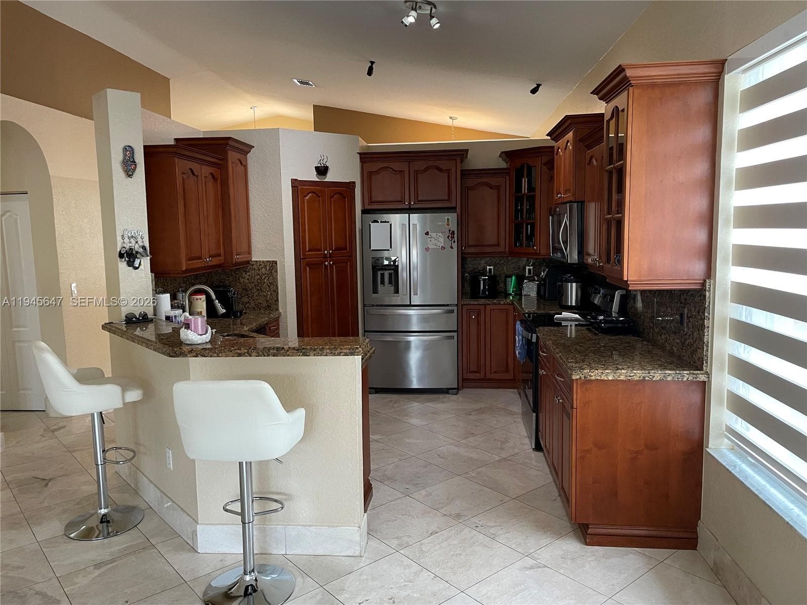 3725 NE 11th St, Homestead FL 33033 — 10