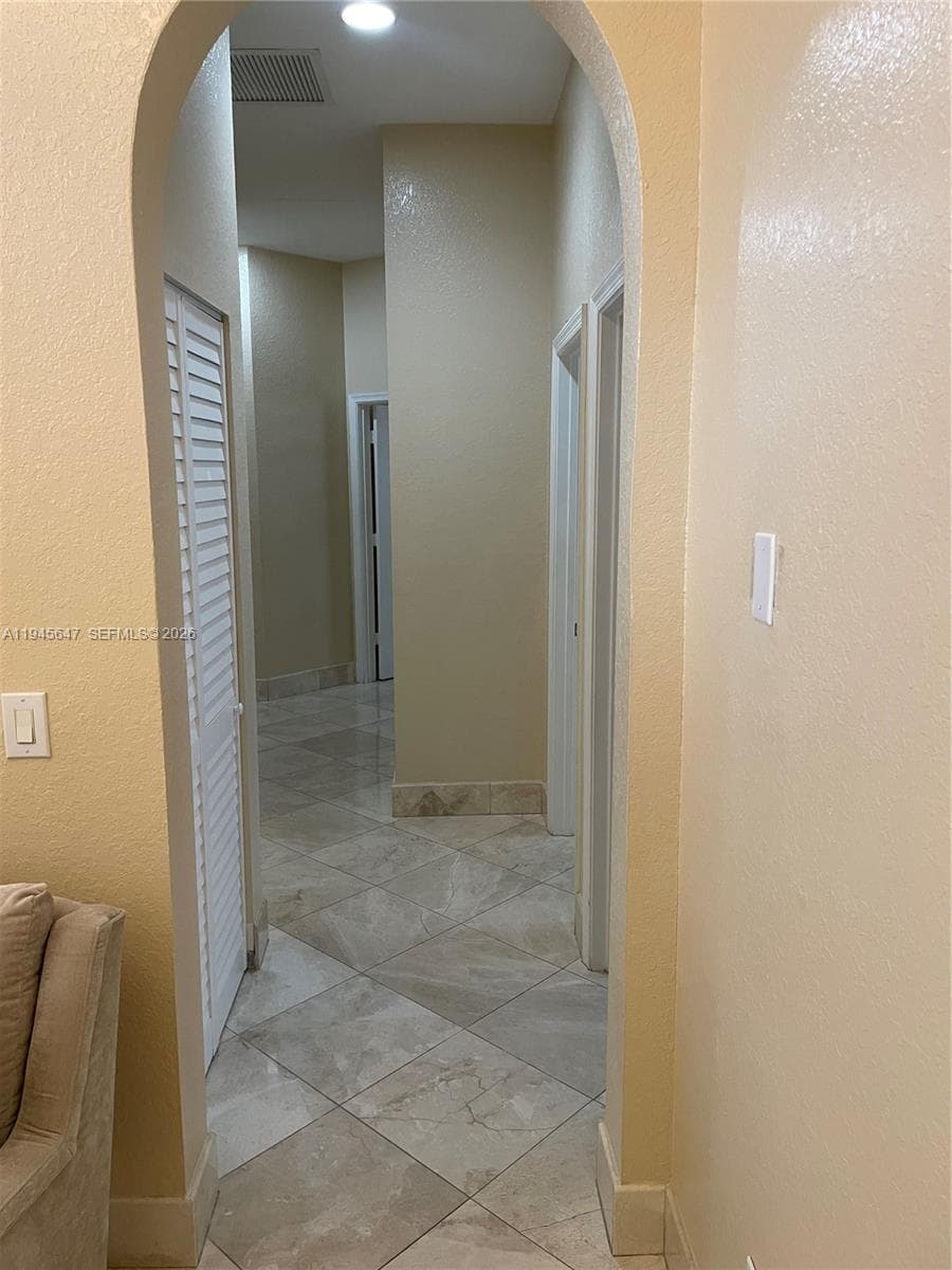 3725 NE 11th St, Homestead FL 33033 — 14