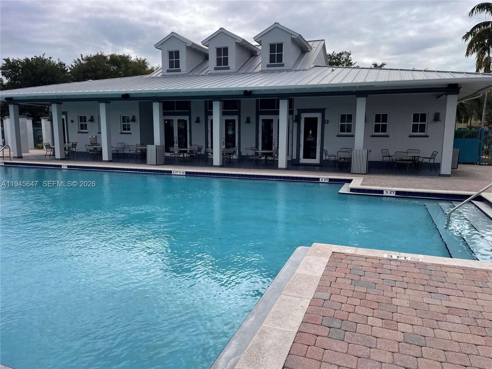3725 NE 11th St, Homestead FL 33033 — 41