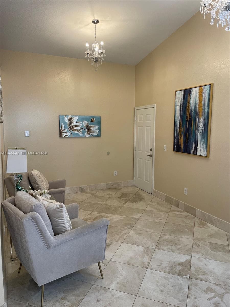 3725 NE 11th St, Homestead FL 33033 — 8