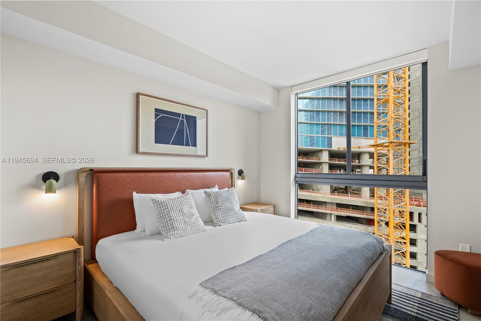 11 NE 6th St # 1601, Miami FL 33132 — 20