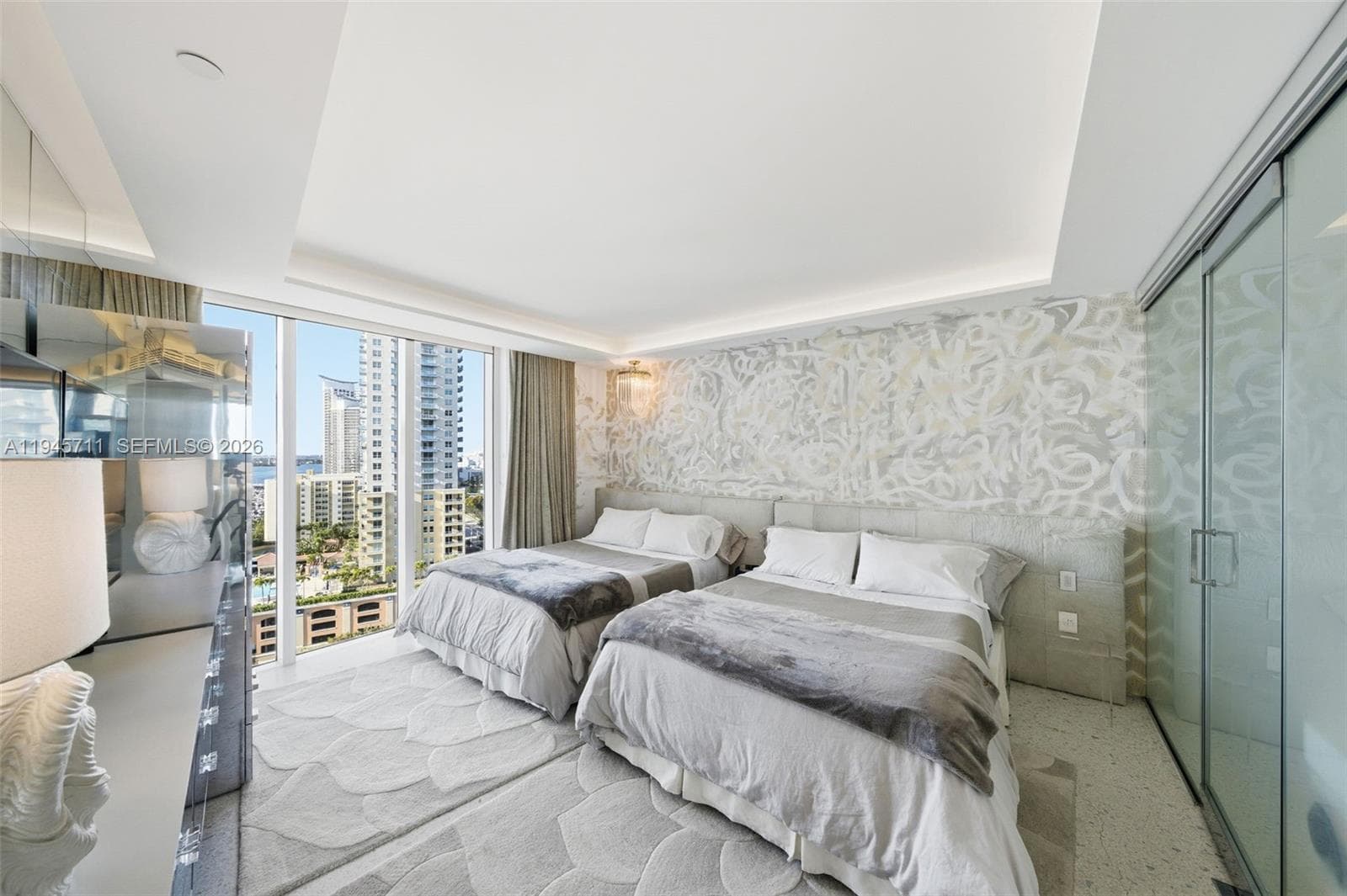 1000 S Pointe Dr # 1606, Miami Beach FL 33139 — 14