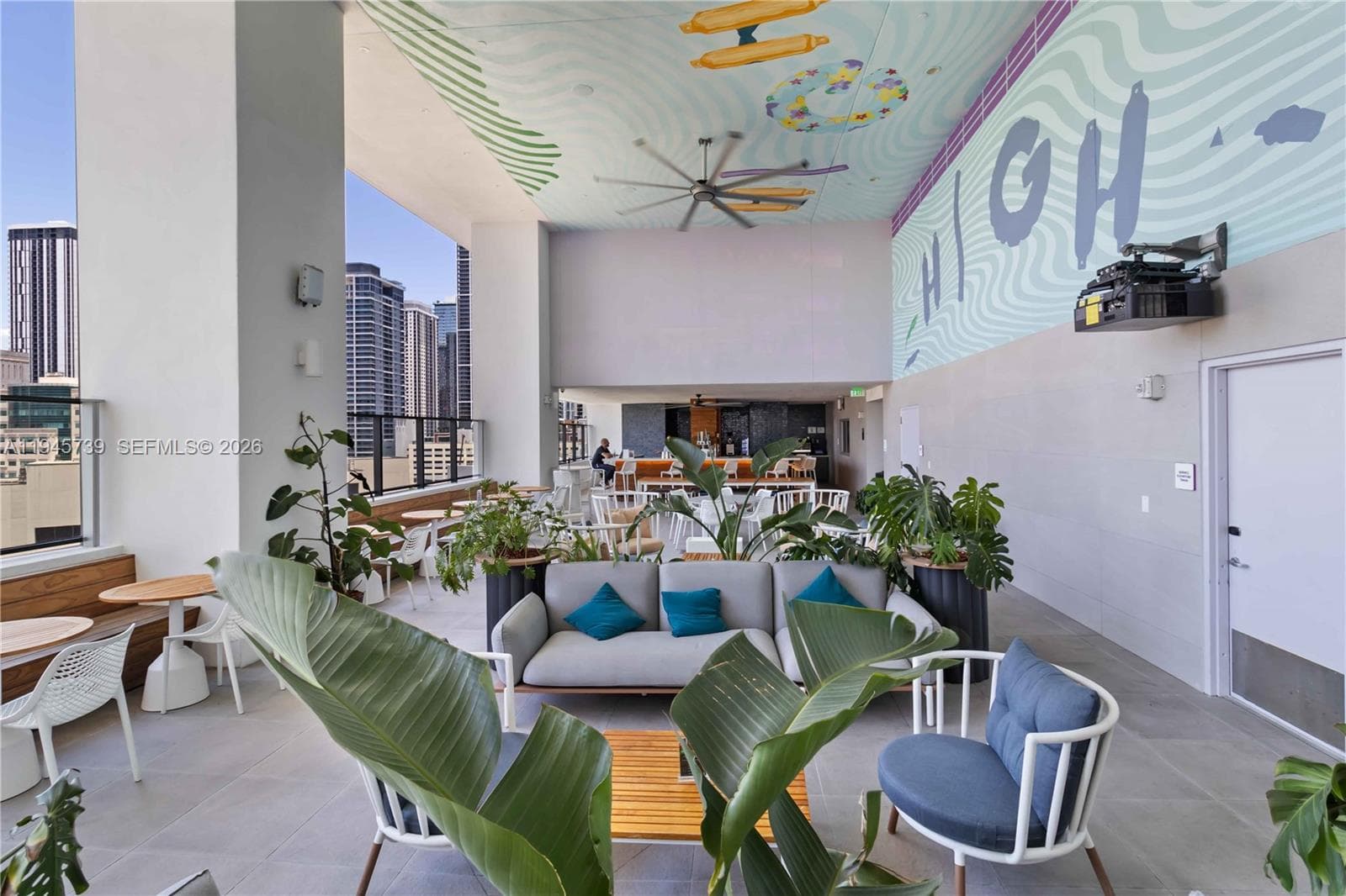 227 NE 2nd St # 2506, Miami FL 33132 — 43